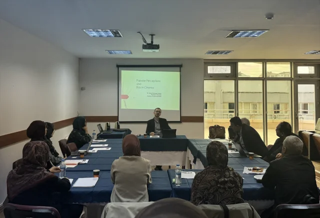 Eğitim ve Popüler Kültürde Gizli Tehlike: Ön Yargı Güz Okulu...