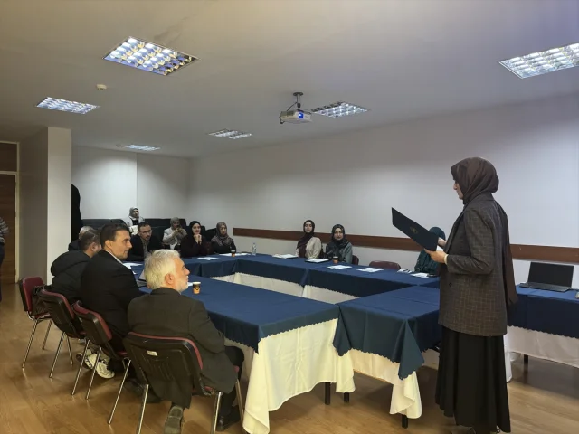 Eğitim ve Popüler Kültürde Gizli Tehlike: Ön Yargı Güz Okulu Başladı