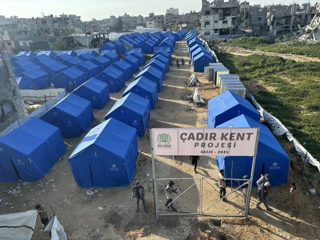 Umut Kervanı Vakfı'ndan Gazze'ye Dev Yardım Destekleri