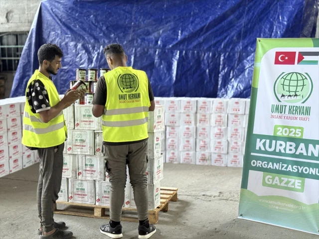 Umut Kervanı Vakfı'ndan Gazze'ye Dev Yardım Destekleri