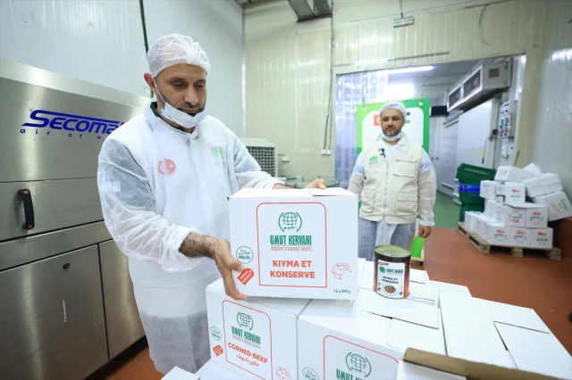 Umut Kervanı Vakfı'ndan Gazze'ye Dev Yardım Destekleri