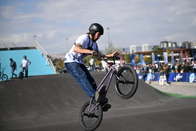 Kayseri'de BMX ve Bisiklet Tutkunları İçin Yeni Merkez
