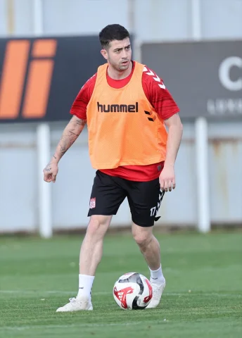 Sivasspor'un Kepezspor Maçı Öncesi Heyecan Verici Hazırlıkları Başladı