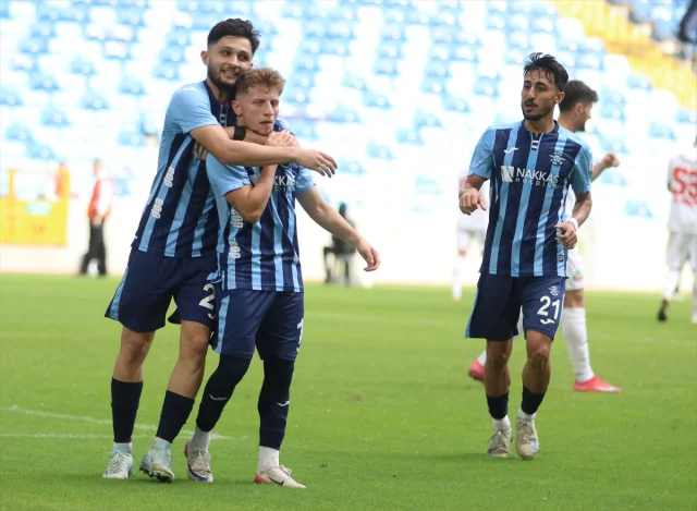 Adana Demirspor Maçında Futbolseverleri Şaşırtan Anlar