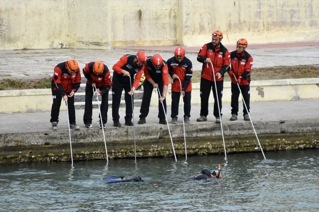 Samsun'da Gerçekçi Deprem Tatbikatı Nefes Kesti