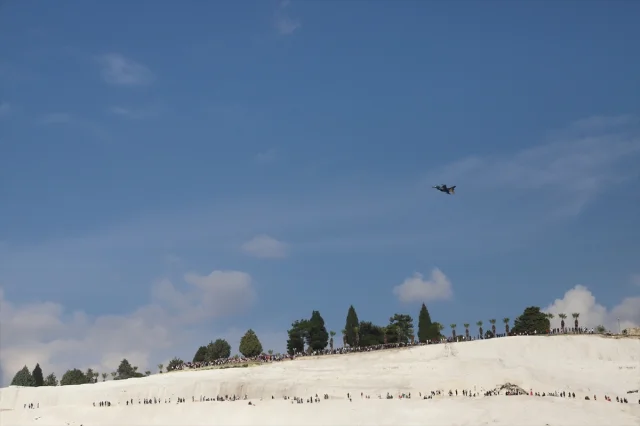 SOLOTÜRK Pamukkale Semalarında Görsel Şölen Sundu