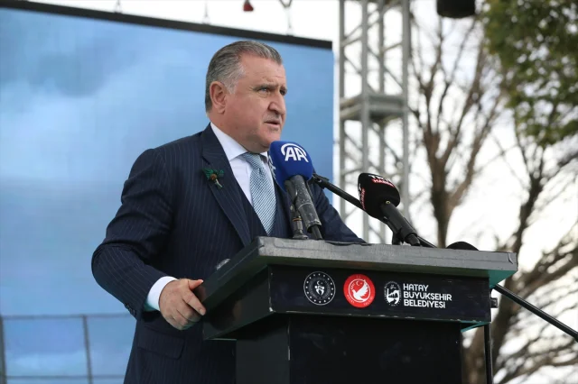 Bakan Bak'ın Hatay Ziyareti Gençleri Heyecanlandırdı