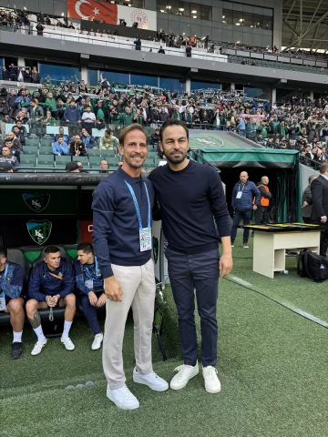 Trendyol Süper Lig'de Kocaelispor ve Alanyaspor: İlk Yarı Nefes Kesti