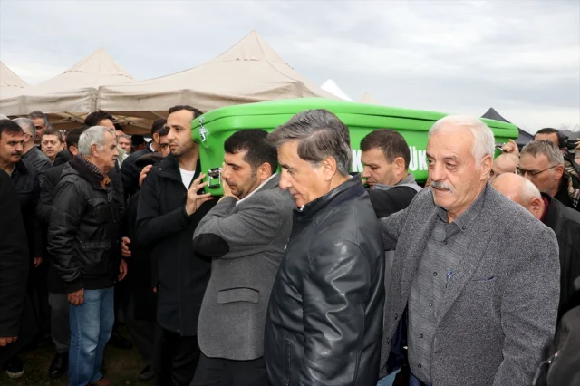Abdullah Şahin Son Yolculuğuna Uğurlandı Karabük'te Duygusal Anlar