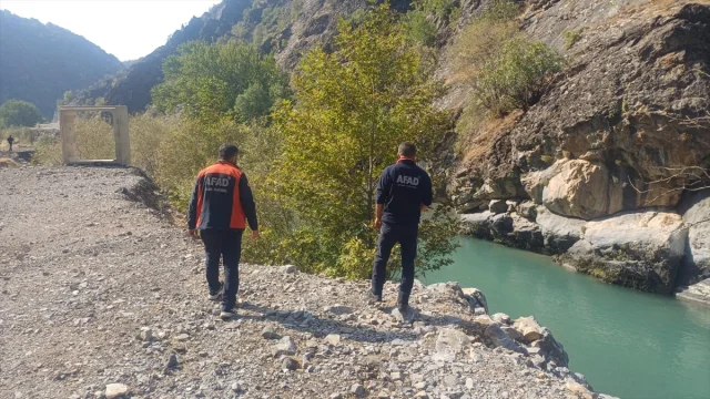 Hakkari'de Kayıp Genç İçin Heyecanlı Arama Operasyonu