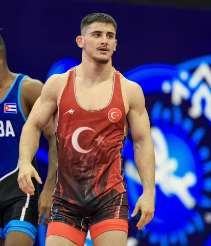 Muhammed Halit Özmuş Dünya 23 Yaş Altı Güreş Şampiyonası'nda Türkiye'ye Gümüş Madalya Kazandırdı