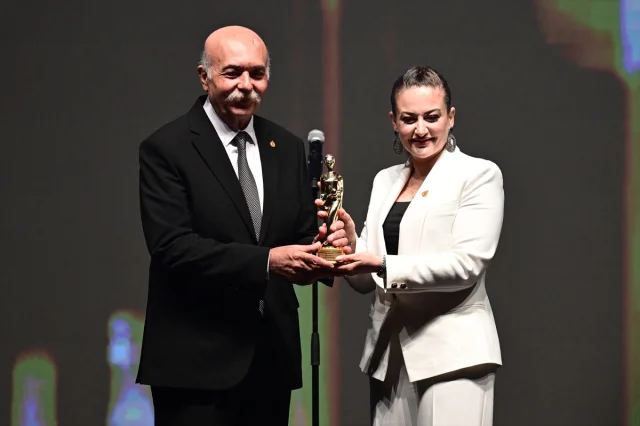 Altın Portakal'ın Yıldızlarla Dolu Gece Hakkında Bilmeniz Gerekenler