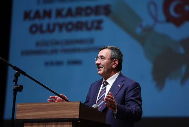Cevdet Yılmaz Ekonomi ve Enflasyon Mücadelesini İstanbul'da Anlattı