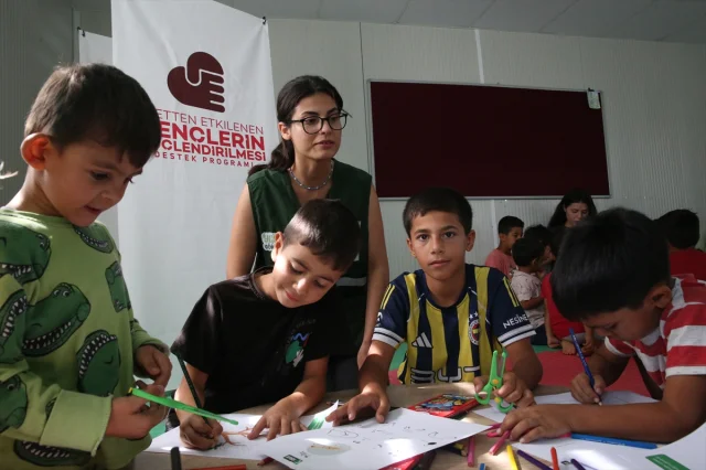 Yeşilay'dan Depremin Yaralarını Saran Örnek Proje Hatay'da Binlerce Gence Ulaştı