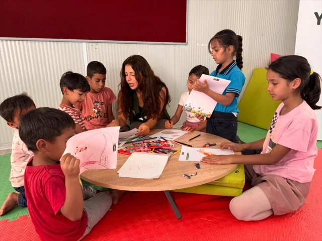 Yeşilay'dan Depremin Yaralarını Saran Örnek Proje Hatay'da Binlerce Gence Ulaştı