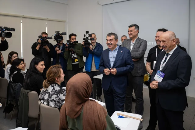 Bakan Tekin'den ODTÜ'deki Zeka Kongresi'ne İlham Verici Ziyaret