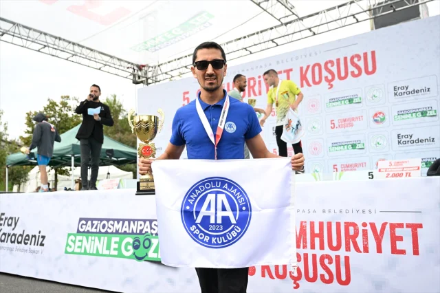 Gaziosmanpaşa'da Koşu Heyecanı Cumhuriyet Bayramı Arifesinde Tavan Yaptı
