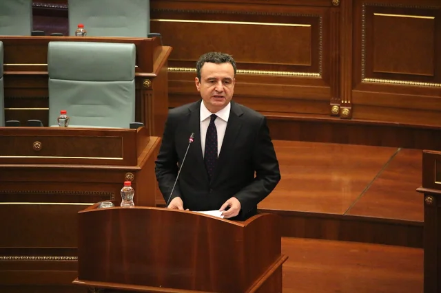 Kosova'nın Geleceği Tehdit Altında Albin Kurti Güvenoyu Alamadı