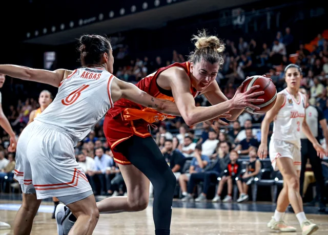 Galatasaray Kadın Basketbol Takımının Deplasmandaki Büyük Zaferi