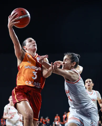 Galatasaray Kadın Basketbol Takımının Deplasmandaki Büyük Zaferi