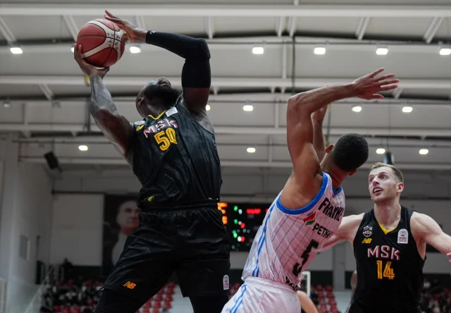 Türkiye Sigorta Basketbol Süper Ligi'nde Aliağa Petkimspor'un Nefes Kesen Zaferi