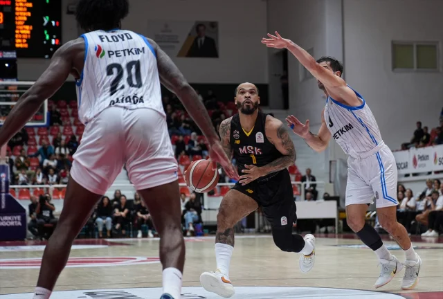 Türkiye Sigorta Basketbol Süper Ligi'nde Aliağa Petkimspor'un Nefes Kesen Zaferi