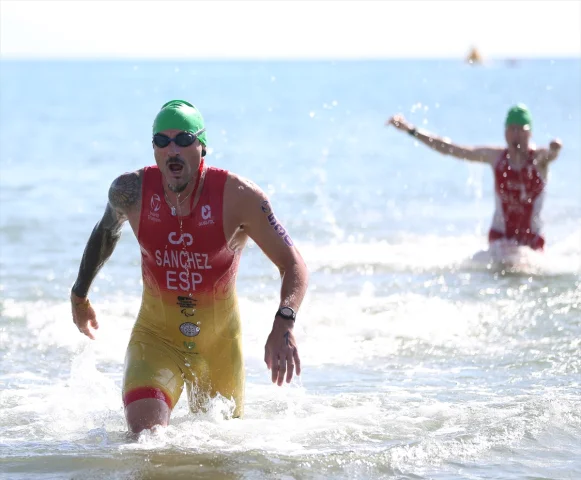 Alanya Triatlon'unda Heyecanlı Final: Kazananlar ve Detaylar
