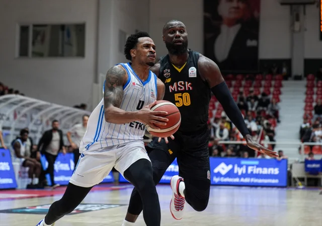Türkiye Sigorta Basketbol Süper Ligi'nde Aliağa Petkimspor'un Nefes Kesen Zaferi
