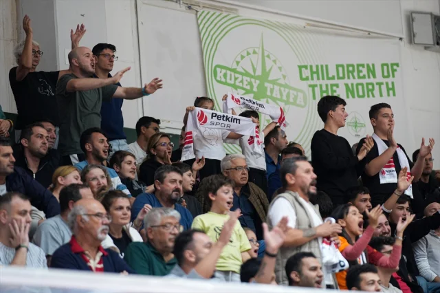 Türkiye Sigorta Basketbol Süper Ligi'nde Aliağa Petkimspor'un Nefes Kesen Zaferi