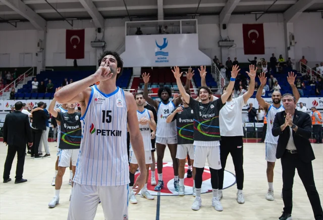 Türkiye Sigorta Basketbol Süper Ligi'nde Aliağa Petkimspor'un Nefes Kesen Zaferi