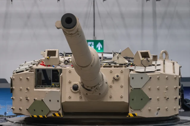 ASELSAN'dan ALTAY Tankı'na Yüksek Teknoloji Takviyesi