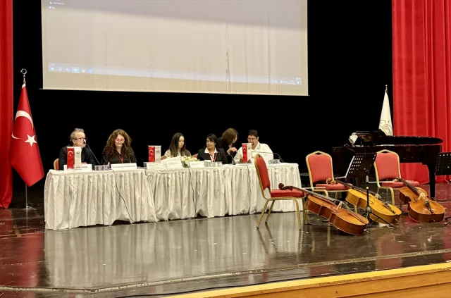 Kırşehir'de Dünya Genç Müzisyenleri Buluştu