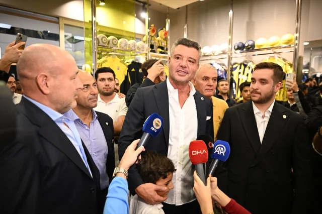 Fenerbahçe Başkanı Sadettin Saran'ın Gaziantep Ziyaretinde Sürpriz Anlar