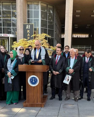 Ankara'da hukukçulardan Gazze için ses getiren adalet çağrısı