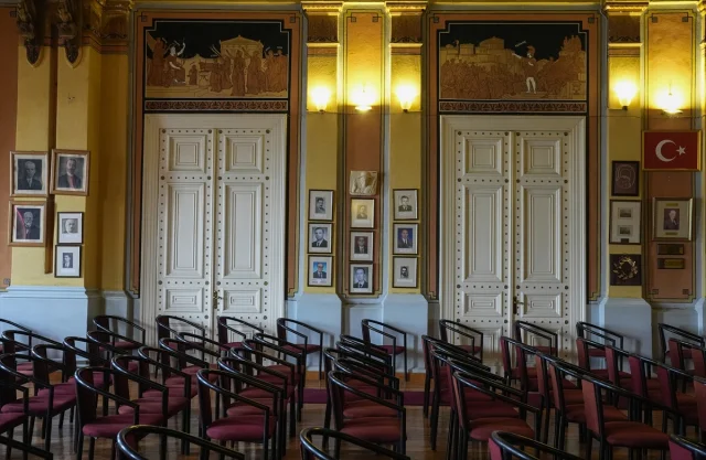 İstanbul'un Tarihi Fener Rum Lisesi İçin Kritik Dönem: Restorasyon Süreci Başlıyor