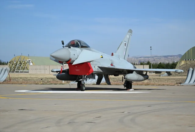 İngiltere Başbakanı Starmer'dan Türkiye'ye Sürpriz Ziyaret