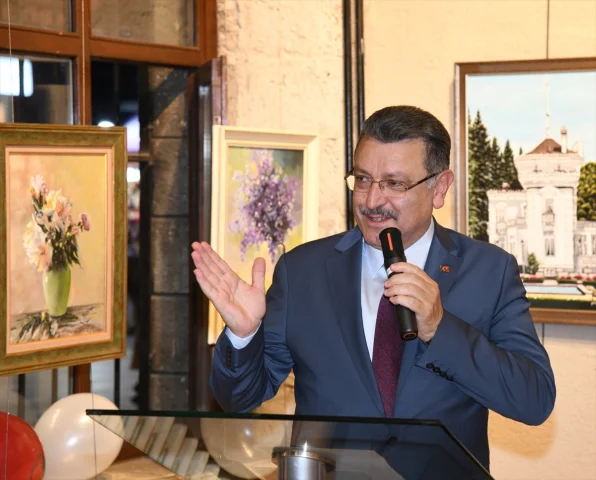 Trabzon'da Cumhuriyet'in Renkleri Sergisi Sanatseverlerle Buluştu