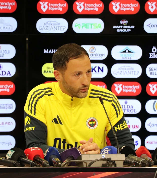 Fenerbahçe'nin Ezici Galibiyeti Sonrası Domenico Tedesco'dan Önemli Açıklamalar