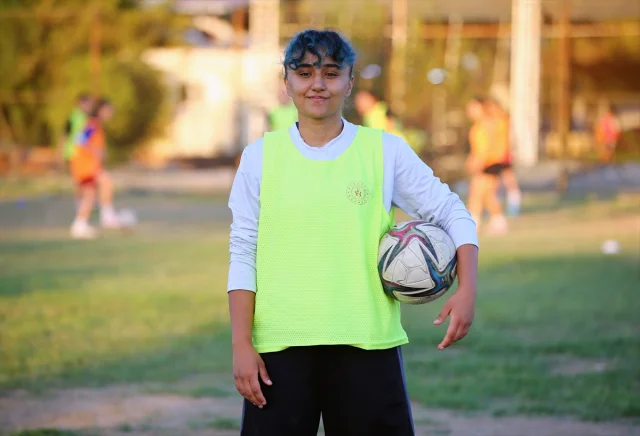 Adana'nın kadın futbol devi Süper Lig yolunda iddialı