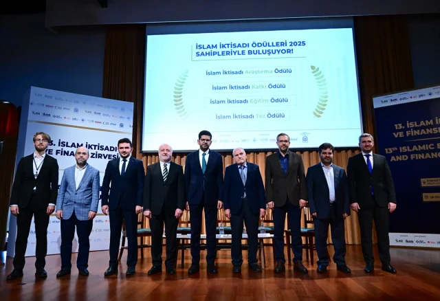 İslam İktisadı Zirvesinde Dikkat Çeken Sözler: Adil Ekonomi...