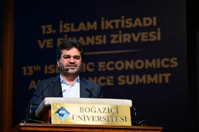 İslam İktisadı Zirvesinde Dikkat Çeken Sözler: Adil Ekonomi Mümkün mü?