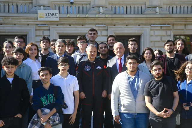 Alper Gezeravcı Azerbaycan'da Uzay Vizyonunu Anlattı