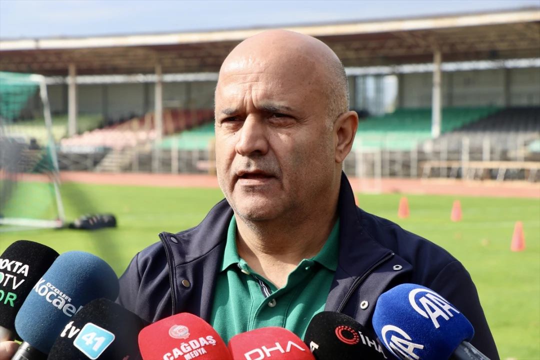 TFF Başkanı Hacıosmanoğlu Hakemleri Hedef Aldı: Bahis Skandalı mı?