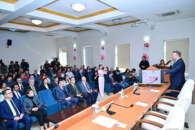 Eskişehir'de Kadın Sağlığı Projesi Ses Getirdi: 312 Bin Kadına Ulaşıldı
