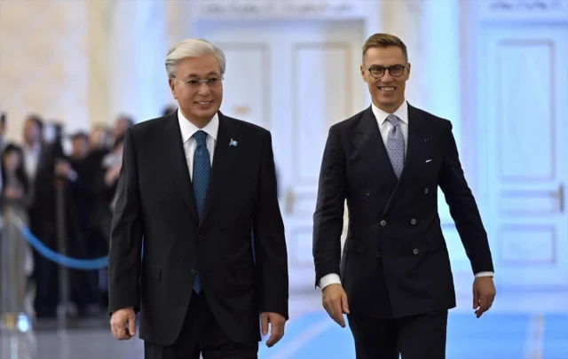 Kazakistan ve Finlandiya Ukrayna'da Barış İçin El Ele