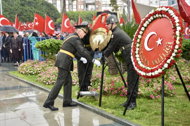 29 Ekim Kutlamaları Antalya ve Çevresinde Coşkuyla Gerçekleşti