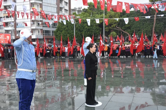29 Ekim Kutlamaları Antalya ve Çevresinde Coşkuyla Gerçekleşti