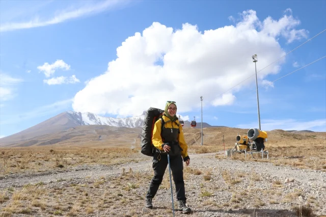 Erciyes'te Cumhuriyet İçin Zirve Tırmanışı: Eşsiz Bir Kutlama