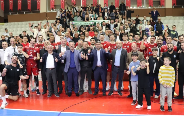 Kuşgöz İzmir Vinç Akkuş Belediyespor'un Heyecan Dolu Galibiyeti