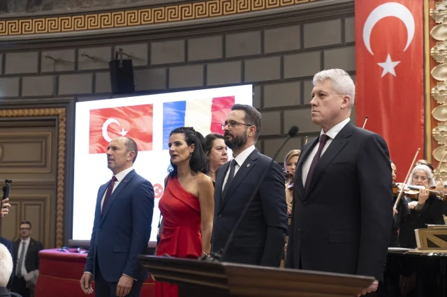 Romanya'da Cumhuriyet Coşkusuyla Türkiye'nin 102. Yılı Kutlandı